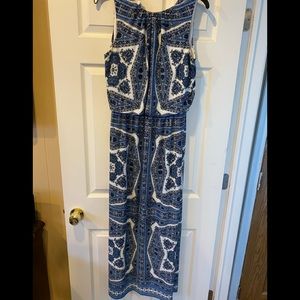 London Times - size 8 - maxi dress